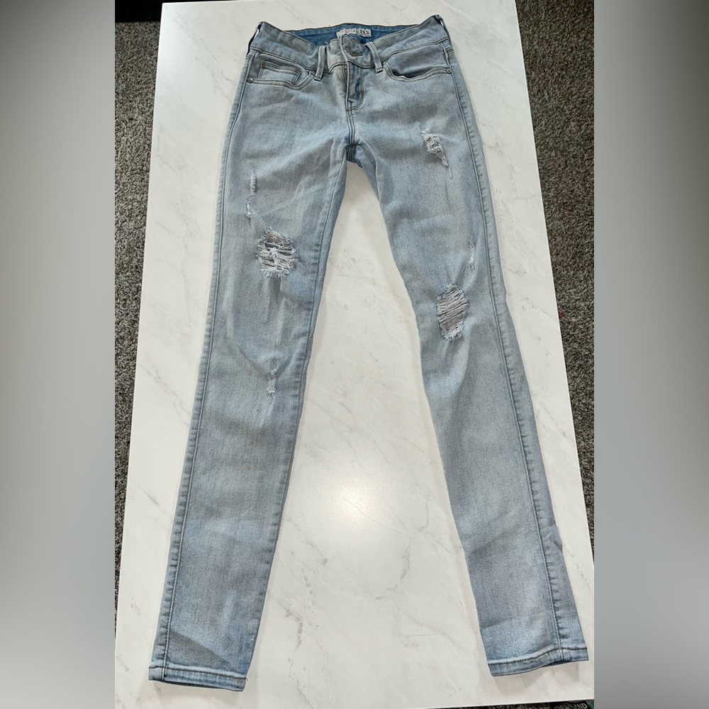 Guess Jeans